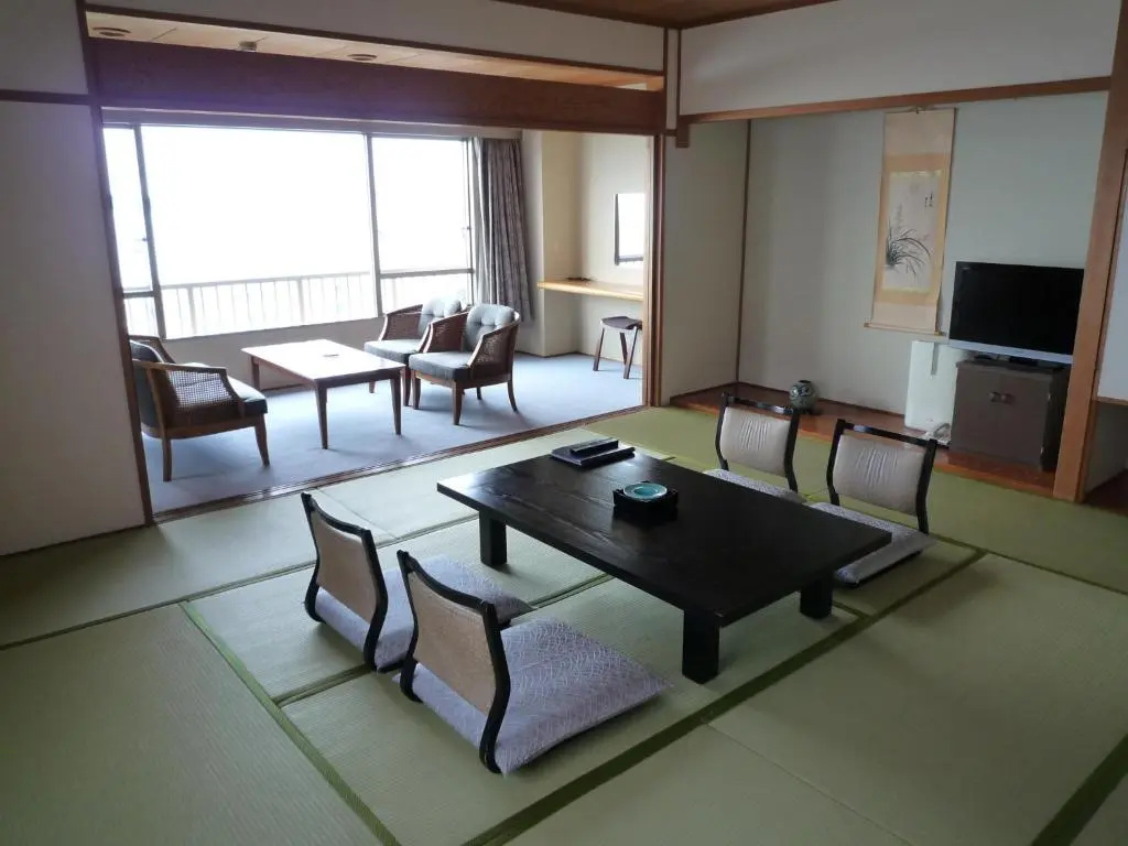 Hotel Mikawa Kaiyoukaku - Chambres
