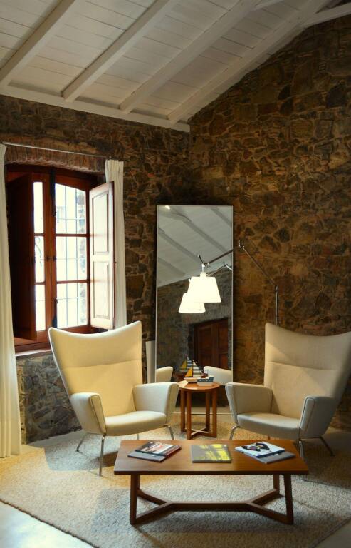 Charco Hotel by null