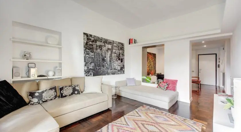 Magnolia House in Testaccio