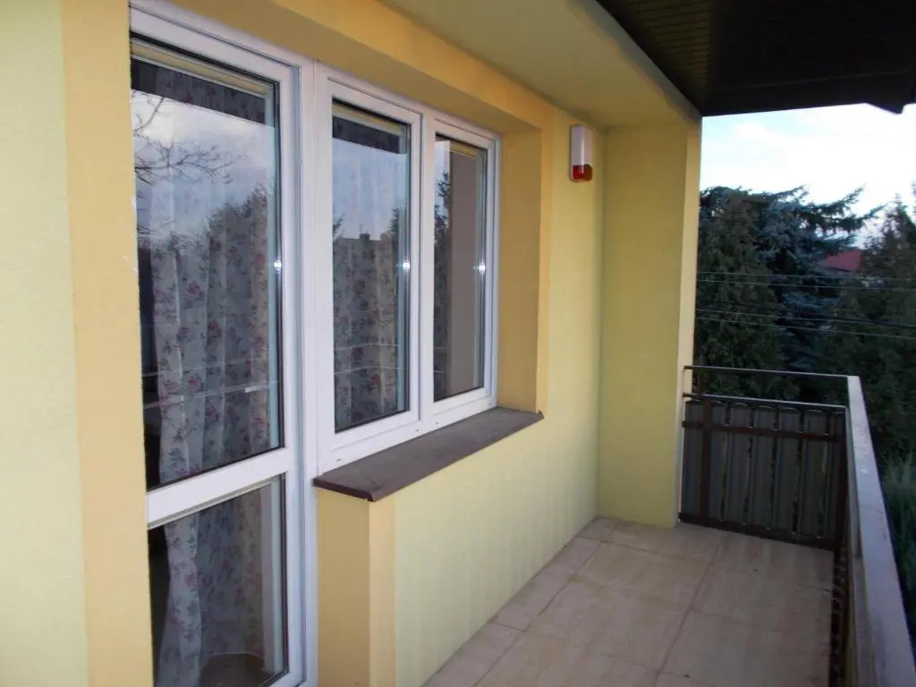 Balcony & Terrace