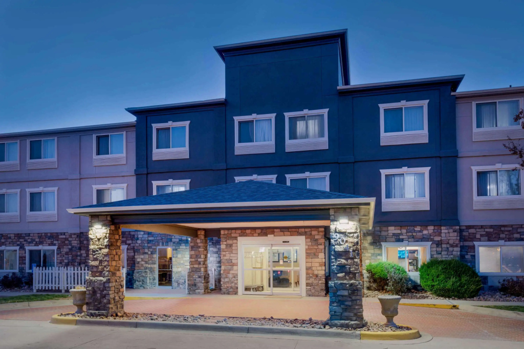 Baymont by Wyndham Henderson Northeast Denver