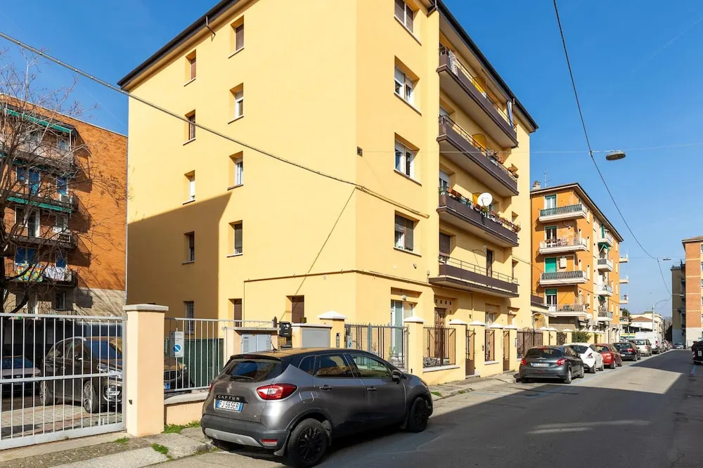 Monterumici 36 - Saffi Glamorous Apartment