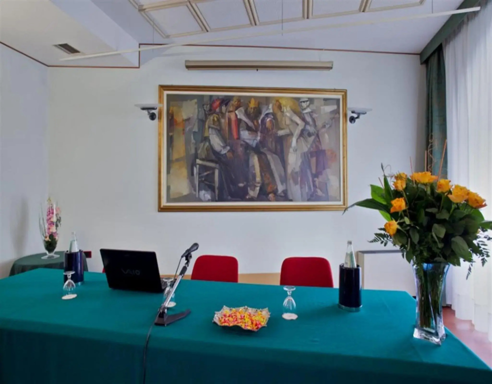 Hotel Leonardo Da Vinci - фото 18
