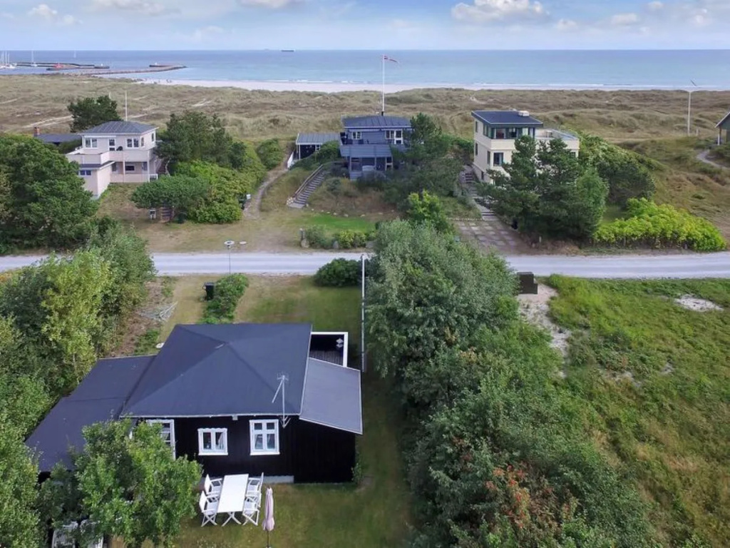 "Alina" - 200m from the sea in Djursland and Mols