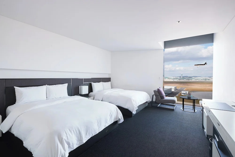 Superior Triple room with view