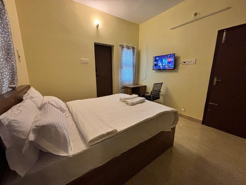 THAMIRA RESIDENCY photo 8