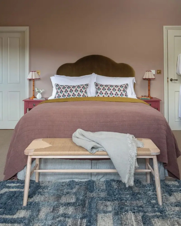 The Kirkstyle Inn & Sportsmans Rest by null