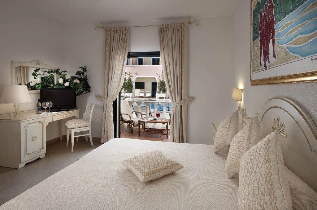 Cala Ginepro Hotel Resort - Général