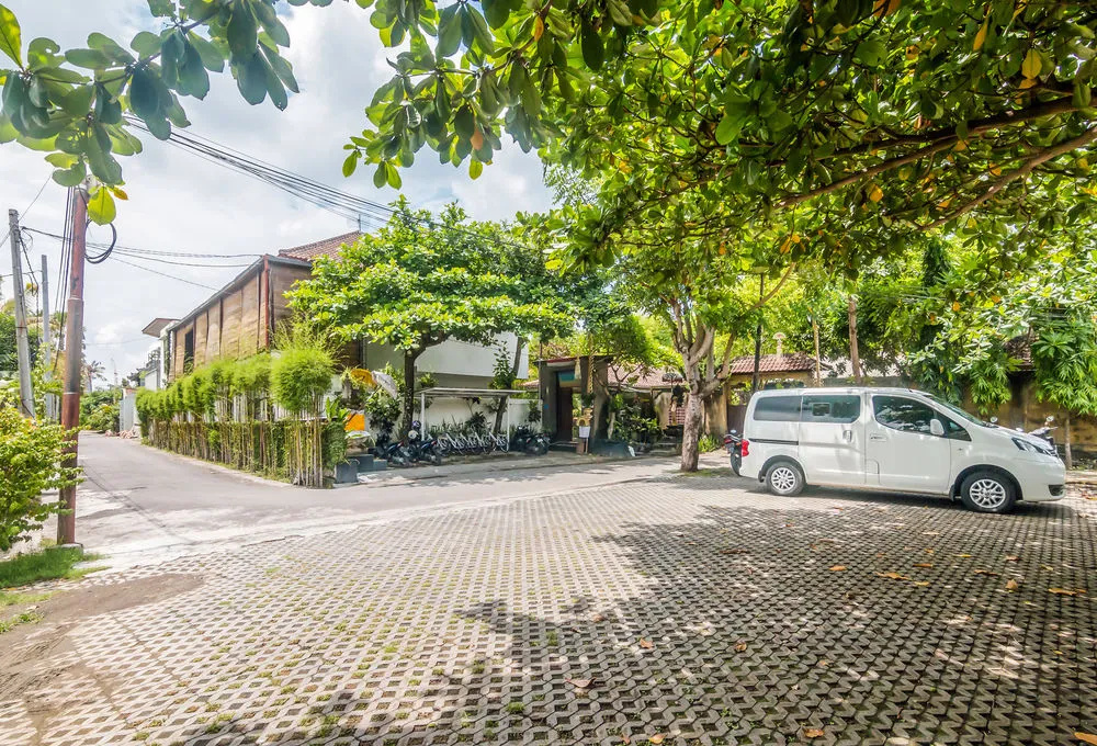 ZEN Rooms Seminyak Kunti Nuansa