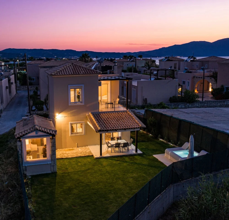 Villa Cretanblossom