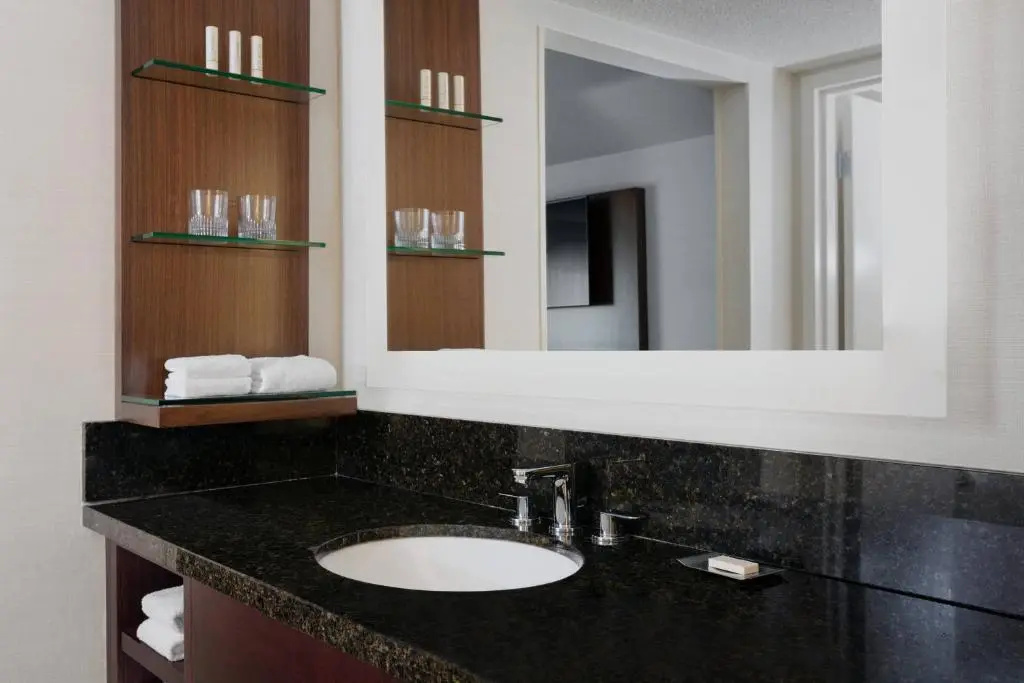 Delta Hotels by Marriott Burlington - Chambres