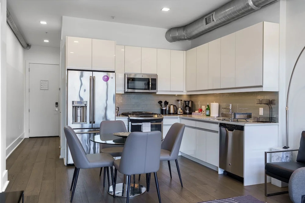 Dharma Home Suites Hoboken at Novia - Chambres