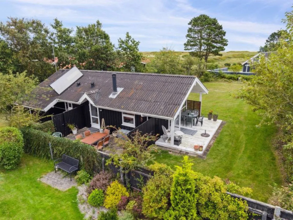 "Akseline" - 300m from the sea in NE Jutland