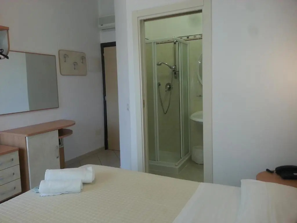 Standard Double room with balcony and with garden view (full double bed)