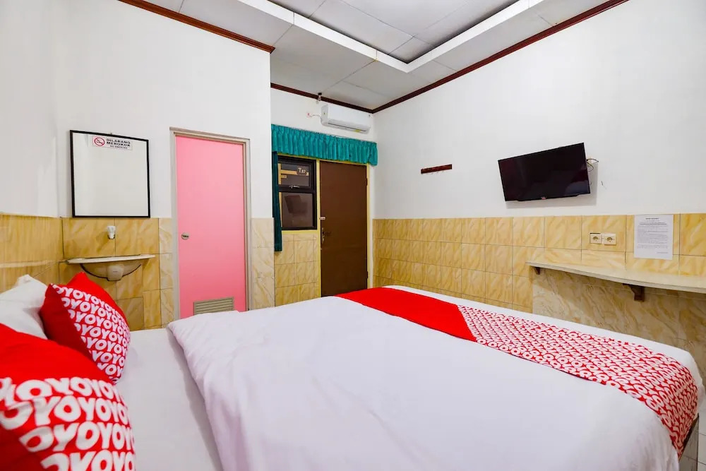 OYO 2855 Sartika Hotel Pati - фото 12