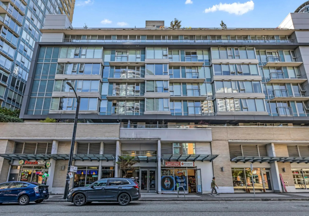 2BR Gastown Downtown Vancouver close to everything