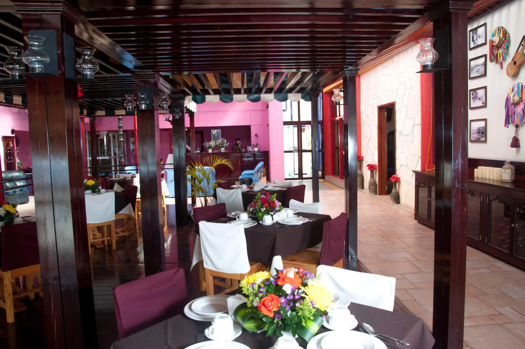 Hotel photo 12