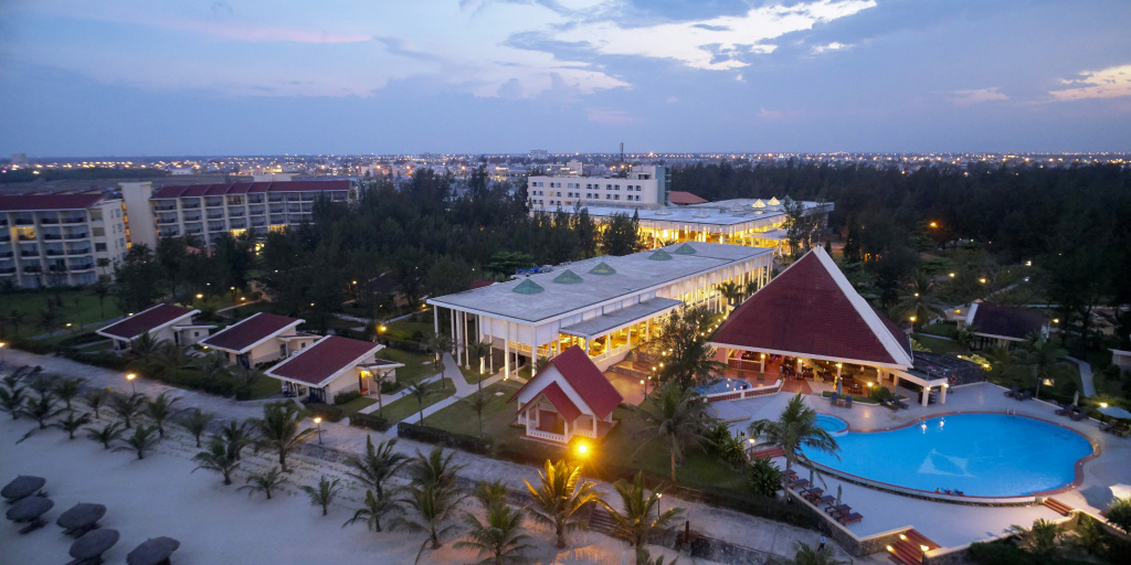 Sandy Beach Non Nuoc Resort Danang
