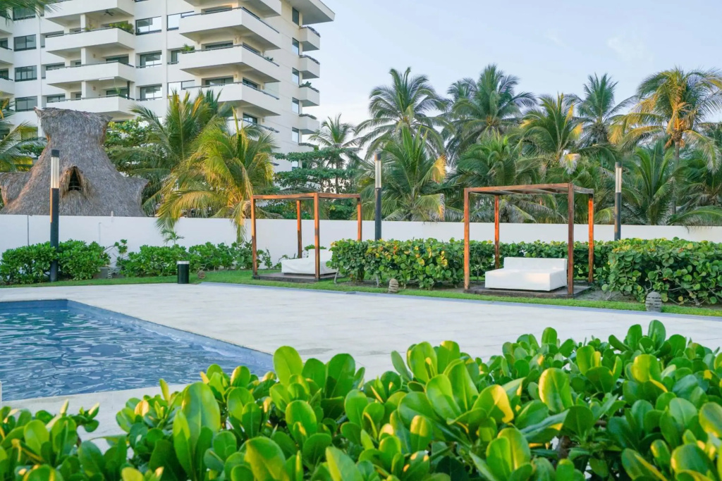 HostPal Luxury apartment Diamante La isla