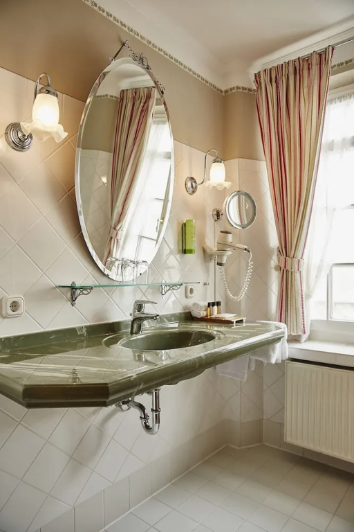 Hotel Gutsgasthof Stangl - Chambres