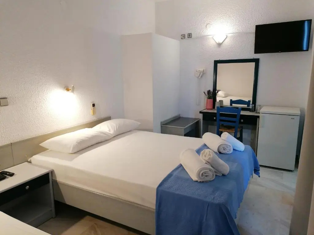 Economy room