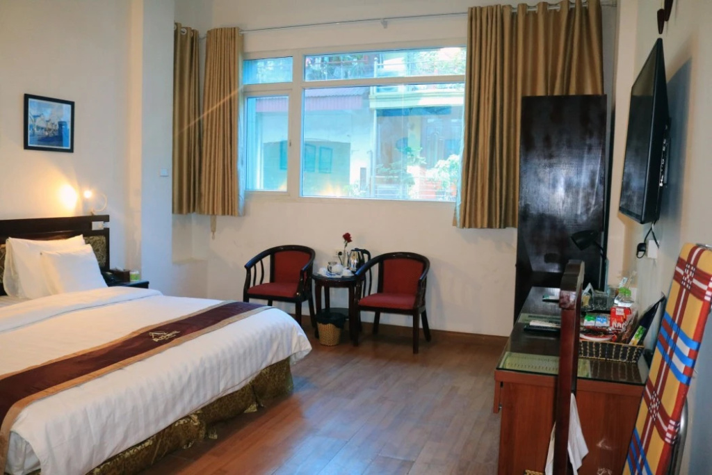 Bedroom