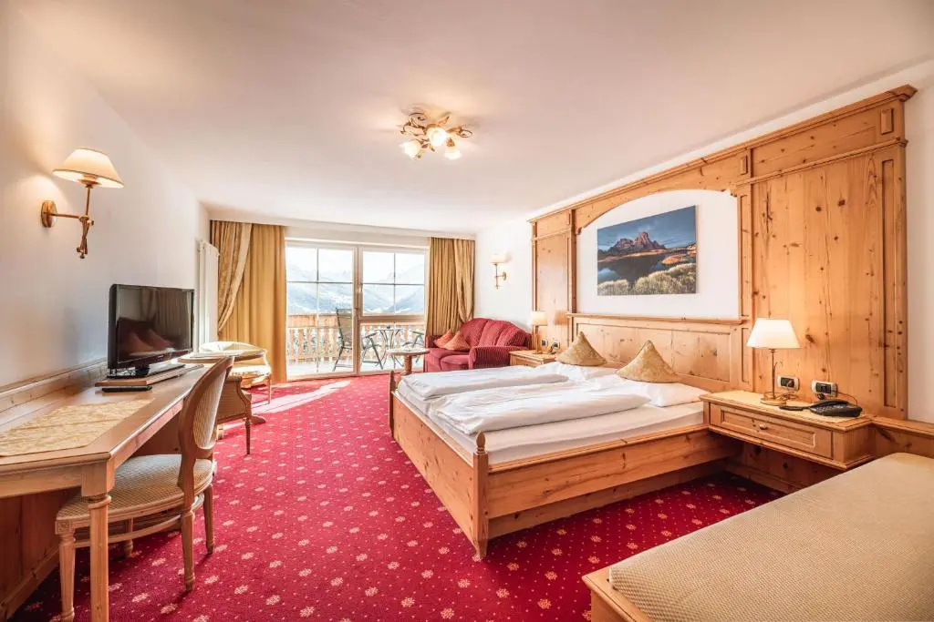 Superior Double room (full double bed)