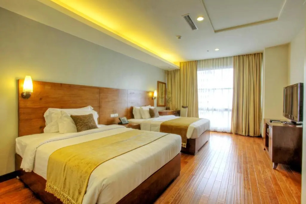 Deluxe Double room (full double bed)