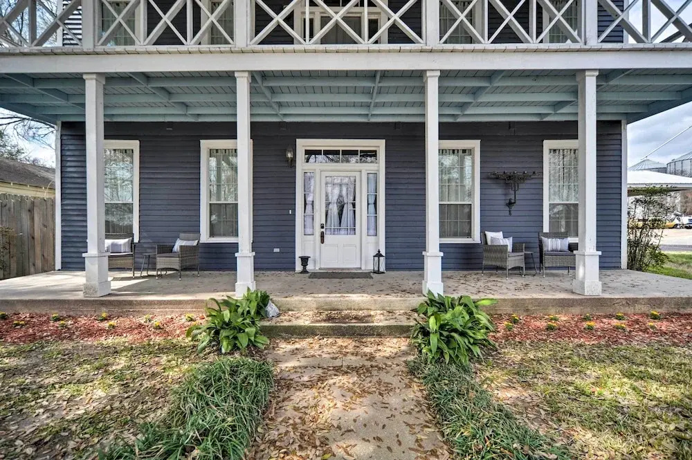 Spacious Abode, Walk to Texas Heroes Square!