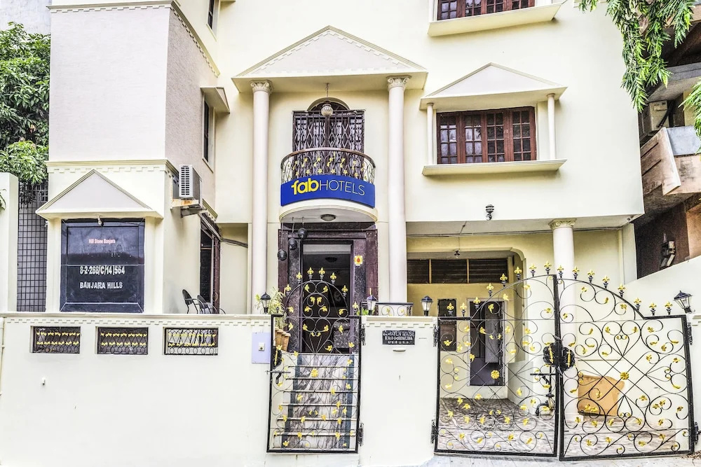 FabHotel Hillstone Banjara Hills