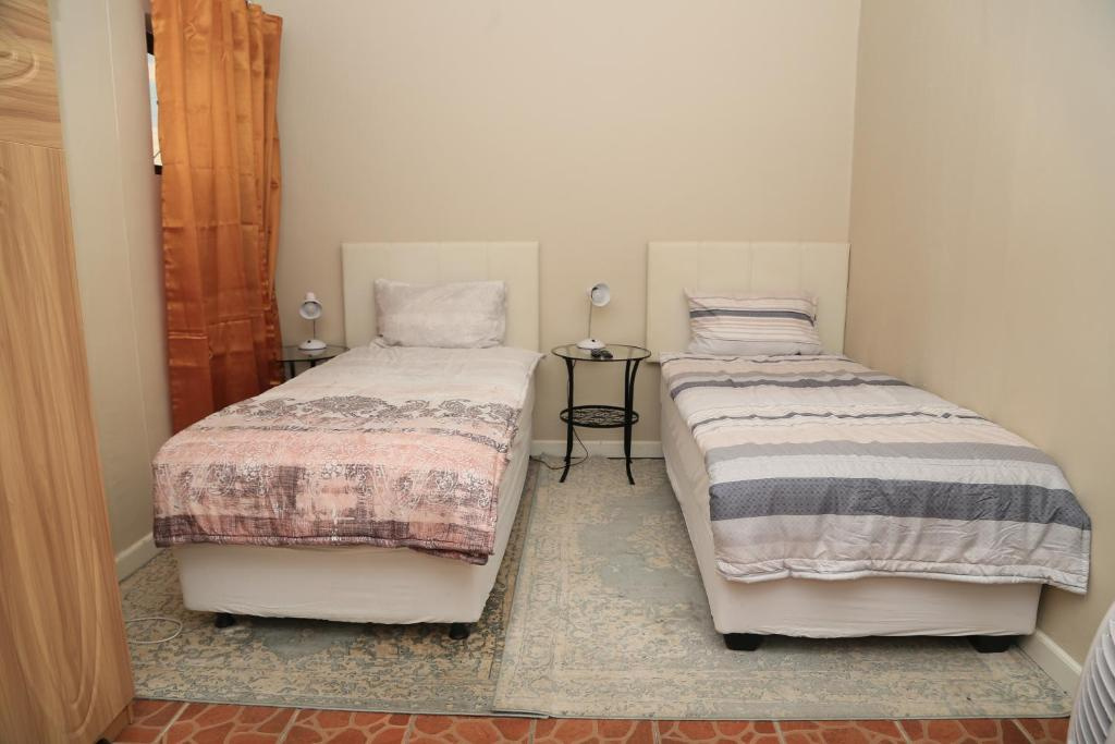 Economy room