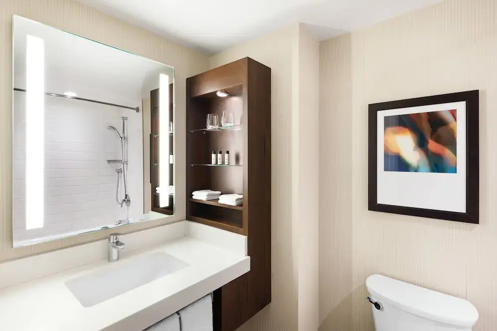 Delta Hotels by Marriott Edmonton South Conference Centre - Chambres