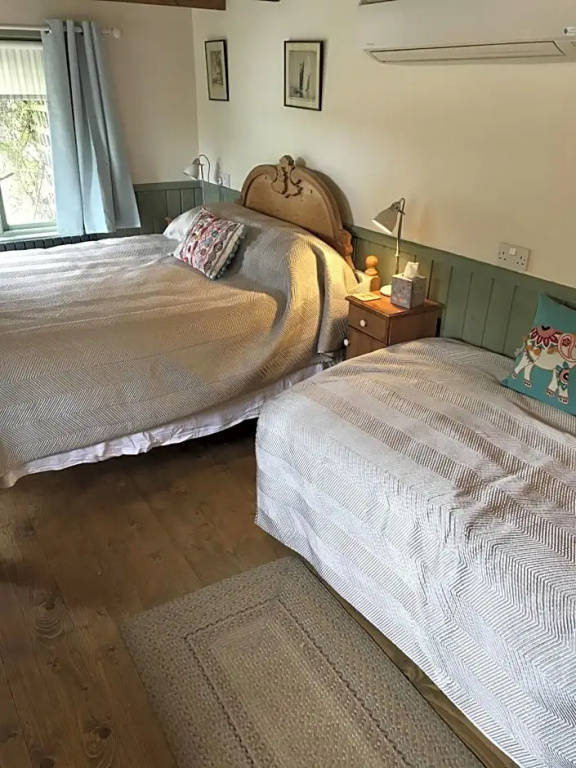 Standard Double room (twin beds)