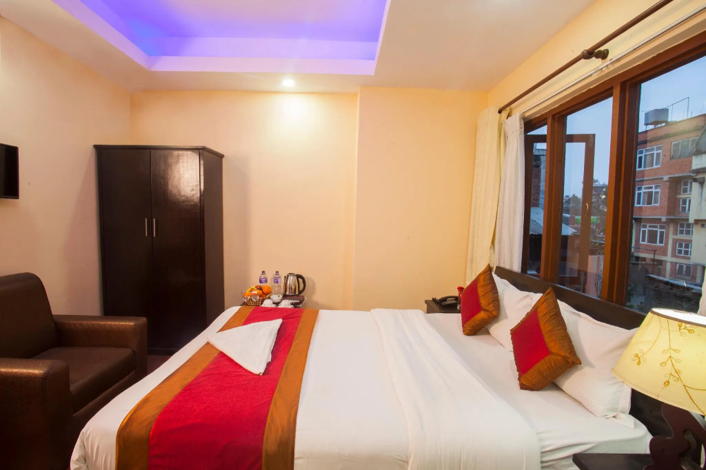 三人房豪華套房，市景，單人床