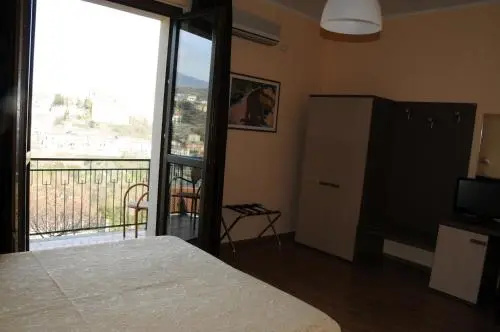 Balcony & Terrace