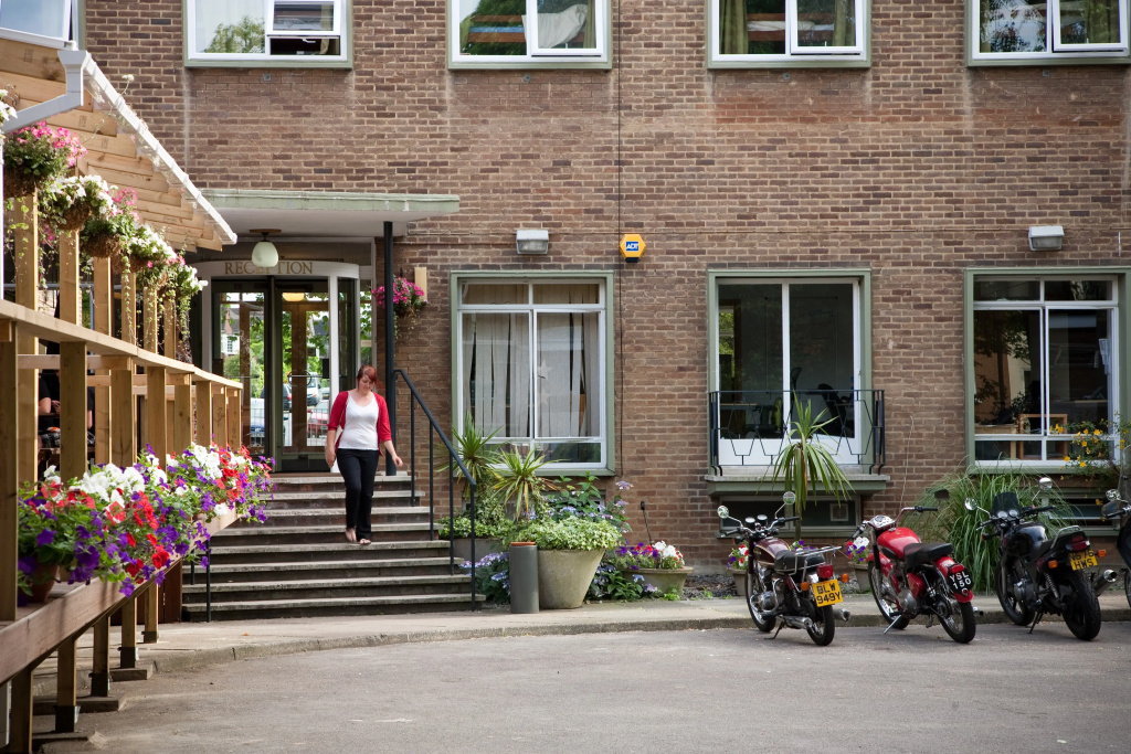 Hillspring Lodge