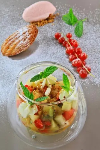 Food & Beverage