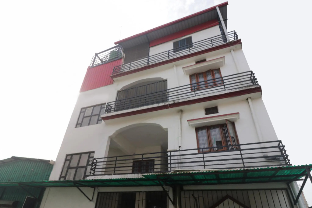 Shivay Youth Home by OYO Rooms