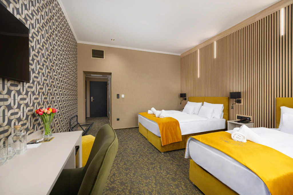 Superior Triple room