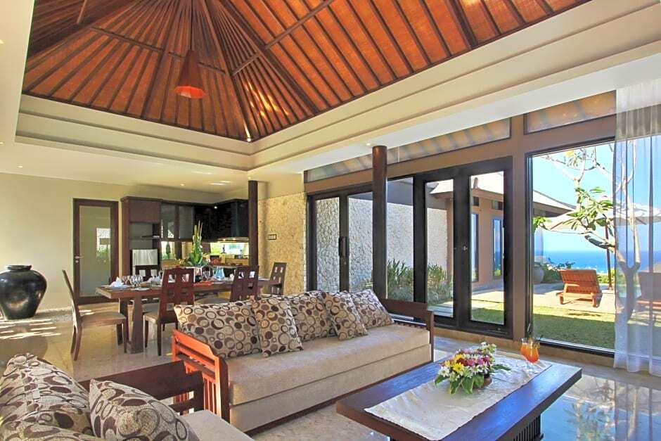 Ulu Segara Luxury Suites & Villas