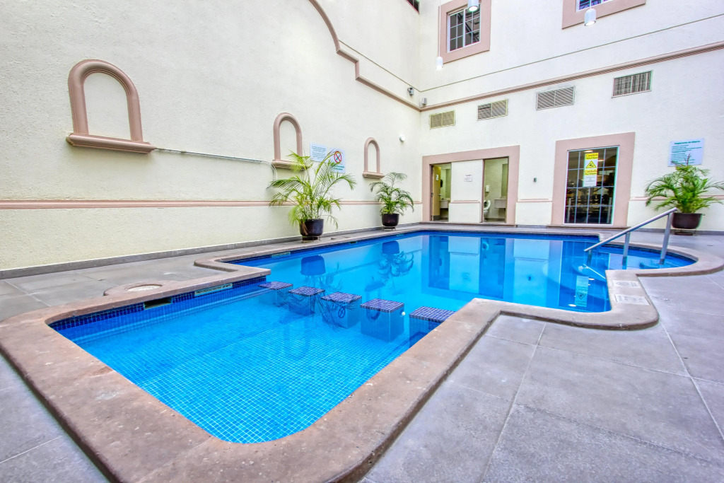 Holiday Inn Convention Center by IHG - фото 17