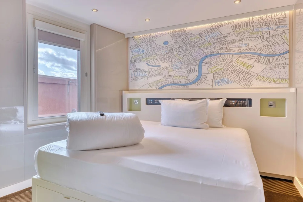Hub By Premier Inn London Camden, London — 4