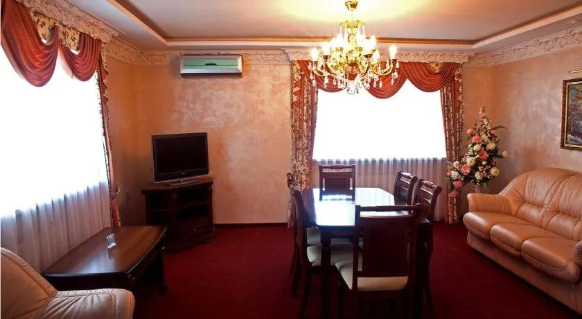 Октябрьская - фото 11