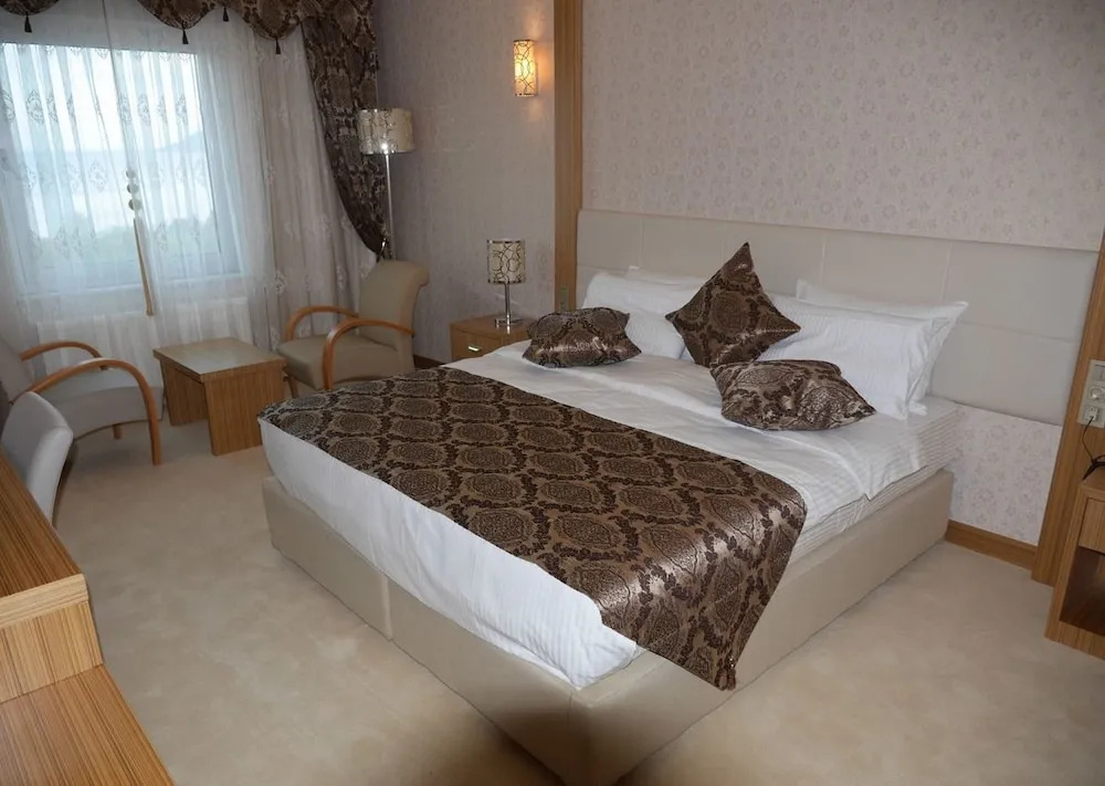 Tasar Royal Hotel - Chambres