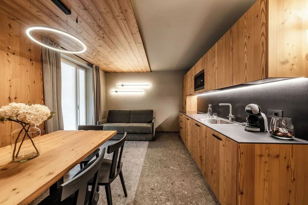 Apartment with balcony