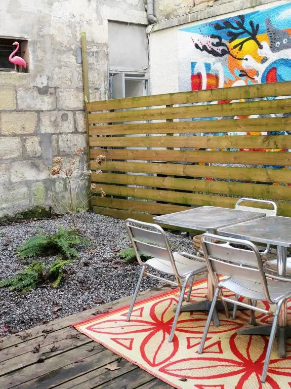 Voir la photo 2 — Joli T2 centre ville avec terrasse privée & patio