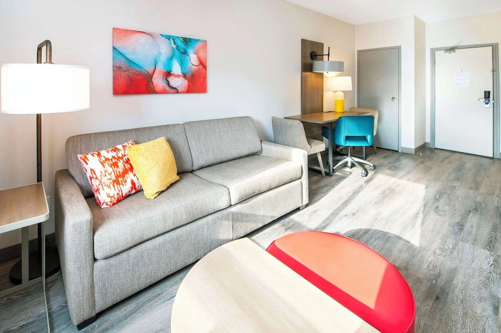 Comfort Suites London - Chambres