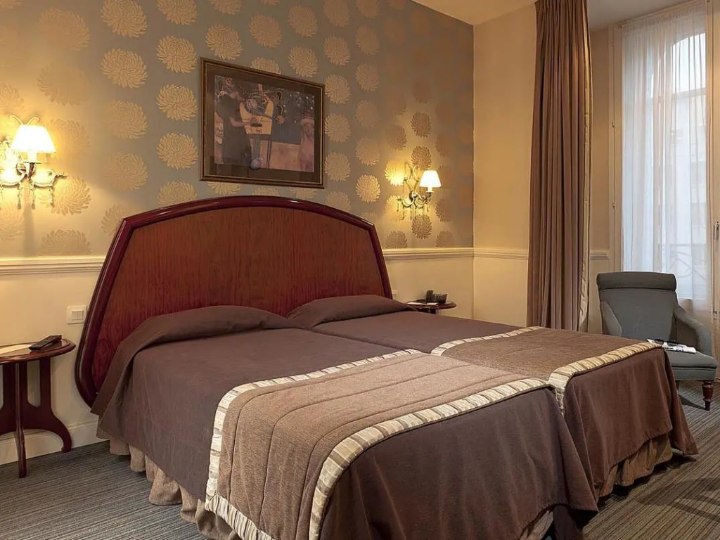 Standard Double room (twin beds)