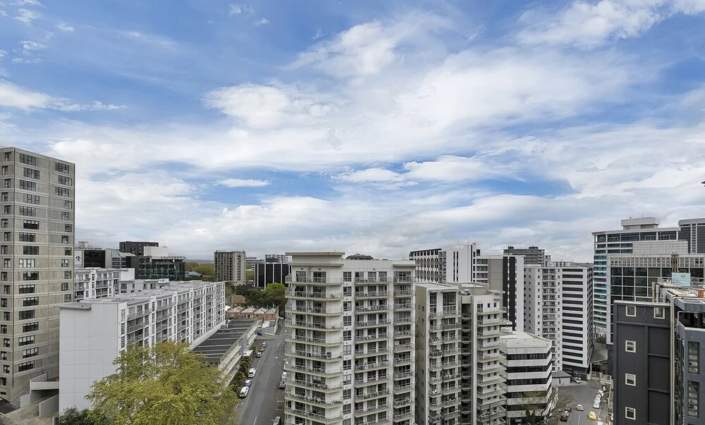 QV Amazing City Views with Carpark - 884