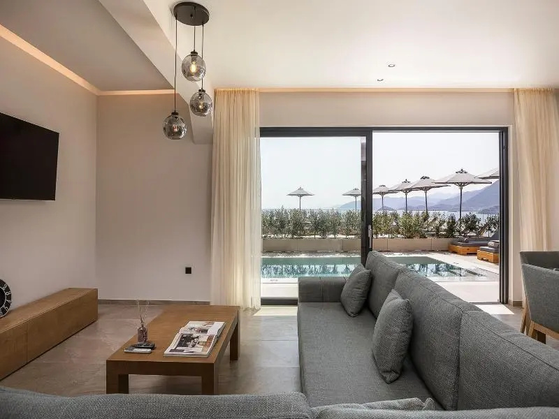 Deluxe Quadruple room